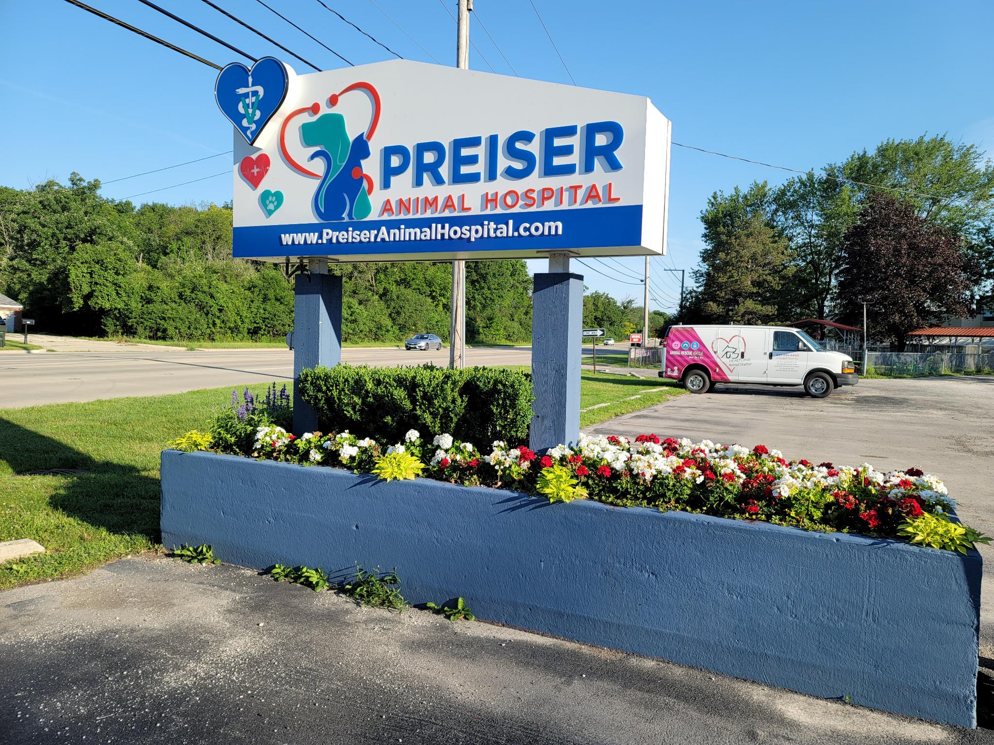 Northbrook, IL Veterinarian - Preiser Animal Hospital Urgent Care &  Wellness Appointments - Dr. Kristine Preiser